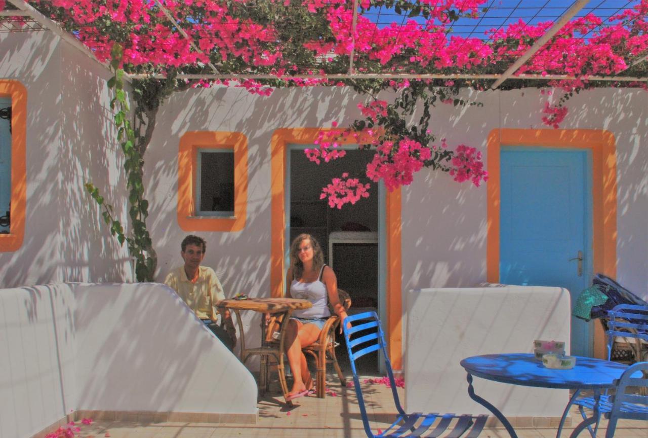 Santorini Camping & Hostel Fira  Exterior foto